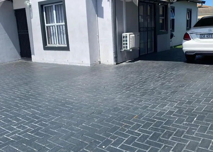 Villa Italia Accommodation And Car Rentals Pty Cape Town